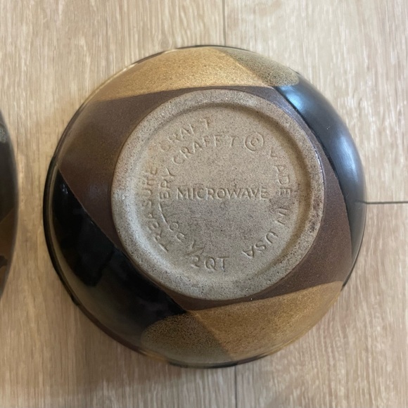 Treasure Craft Pottery Bowl Set - Picture 4 of 7